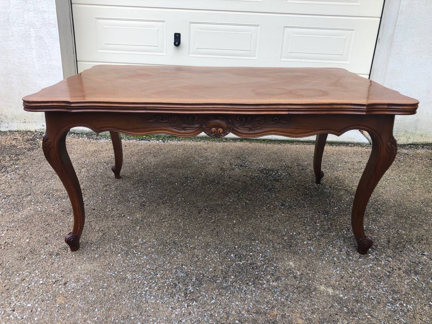 French provincial dining table, Louis XV style