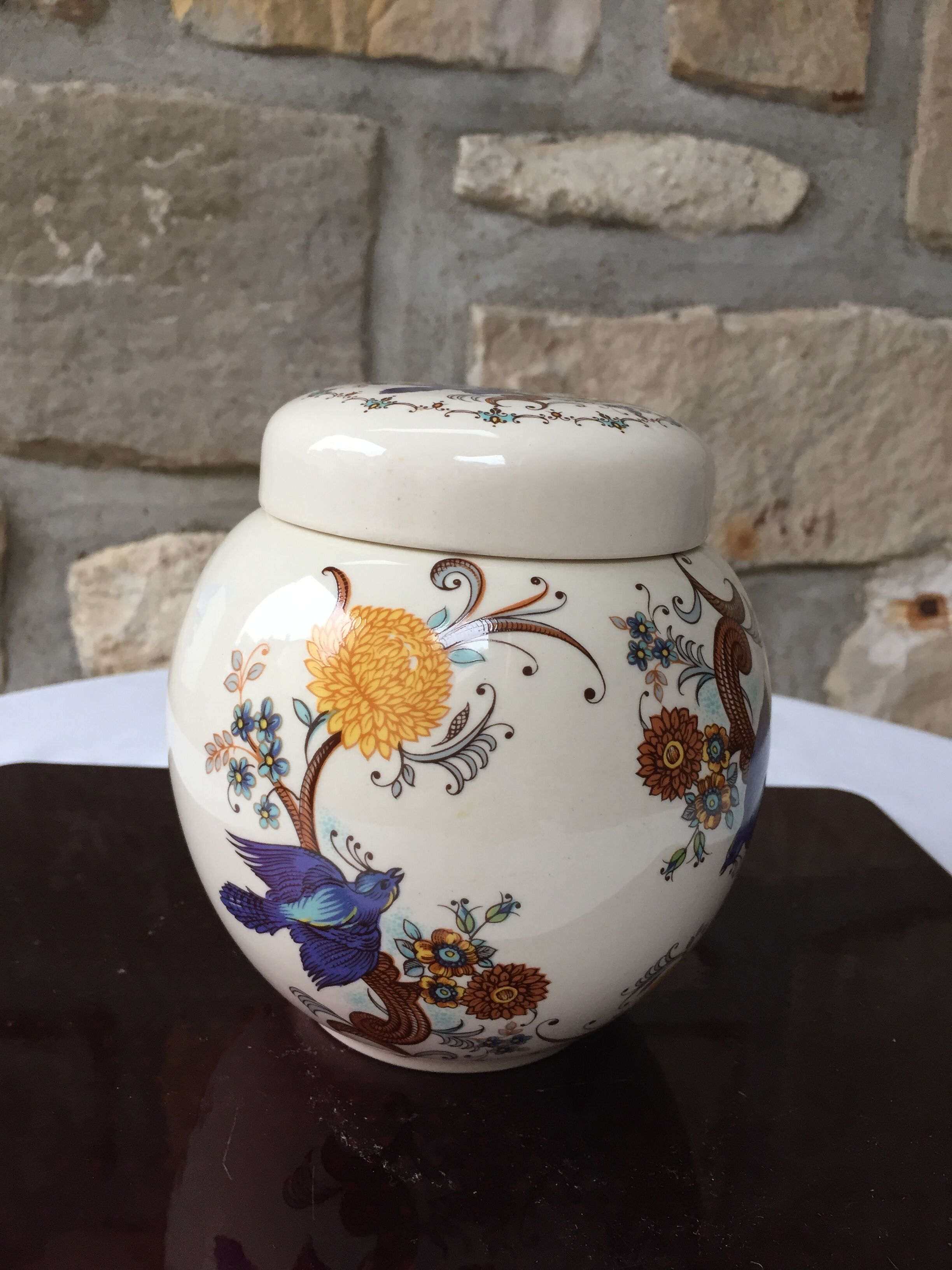 Pot anglais ancien signé Sadler