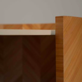 Table de chevet marqueterie de paille