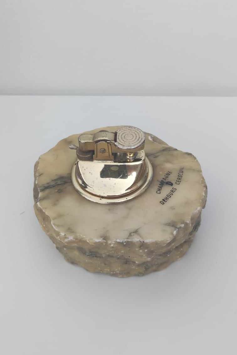 Ensemble briquet et cendrier vintage