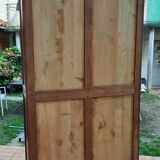 Armoire parisienne