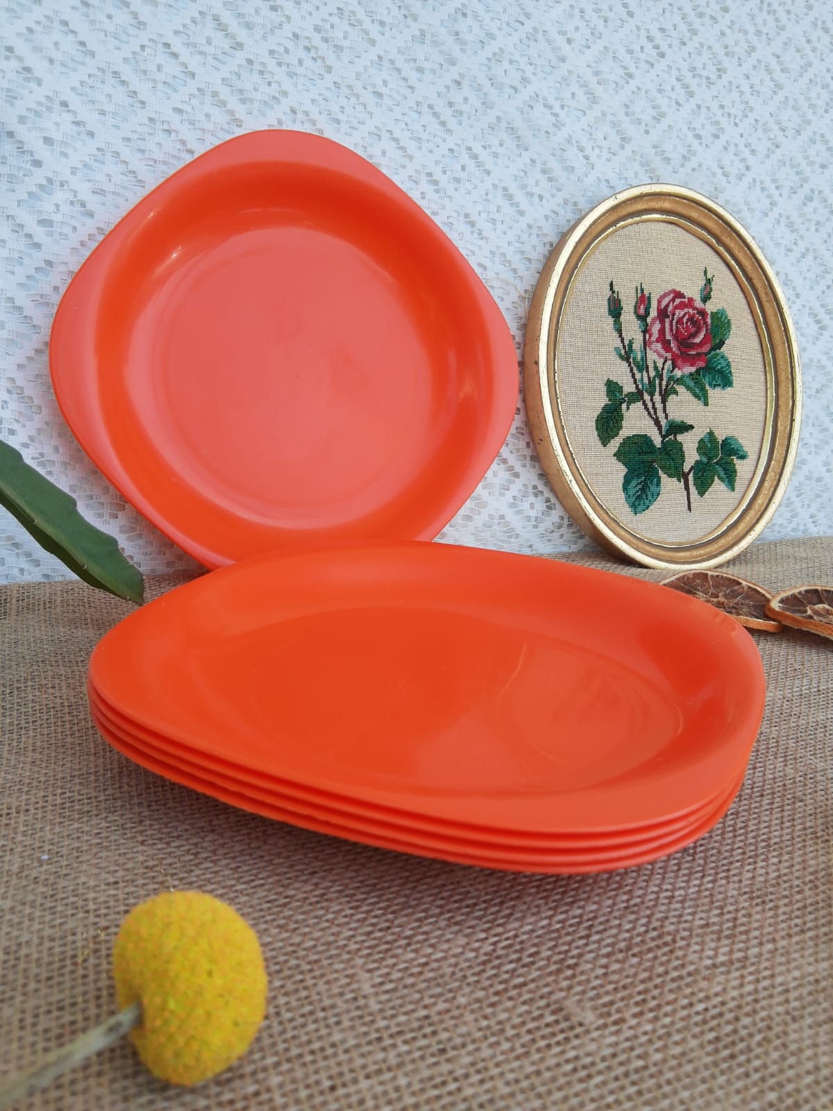 Lot De 5 Boutons Vintage Carrés 17x17 Mm - Plastique Orange Et Chromé, Années 70, Occasion
