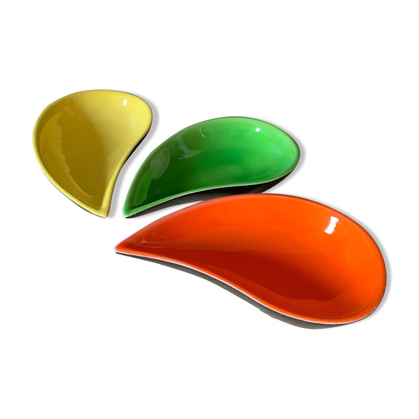 Vintage multicolor ceramic ramekins