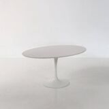 Tulip Coffee Table by Eero Saarinen for Knoll International 1970s
