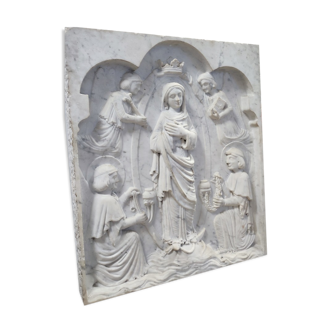 Bas relief en marbre scène relogieuse