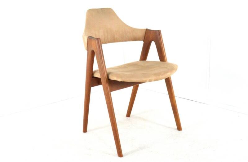 Set of 4 Kai Kristiansen for SVA Møbler model 42 / Compass Chairs
