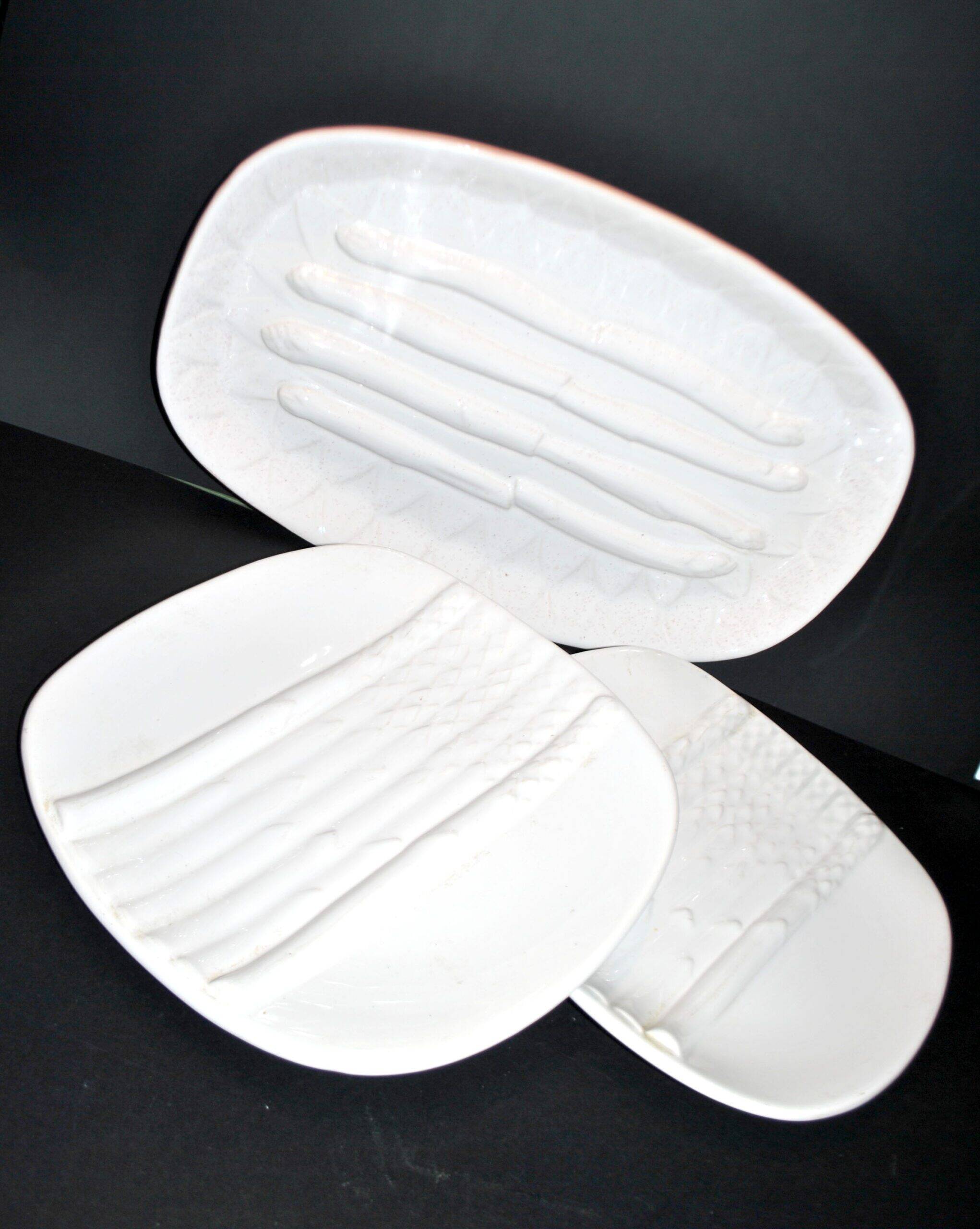 Asparagus set: 2 plates + asparagus dish in antique earthenware