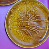 5 shellfish plates in earthenware Segovia slip