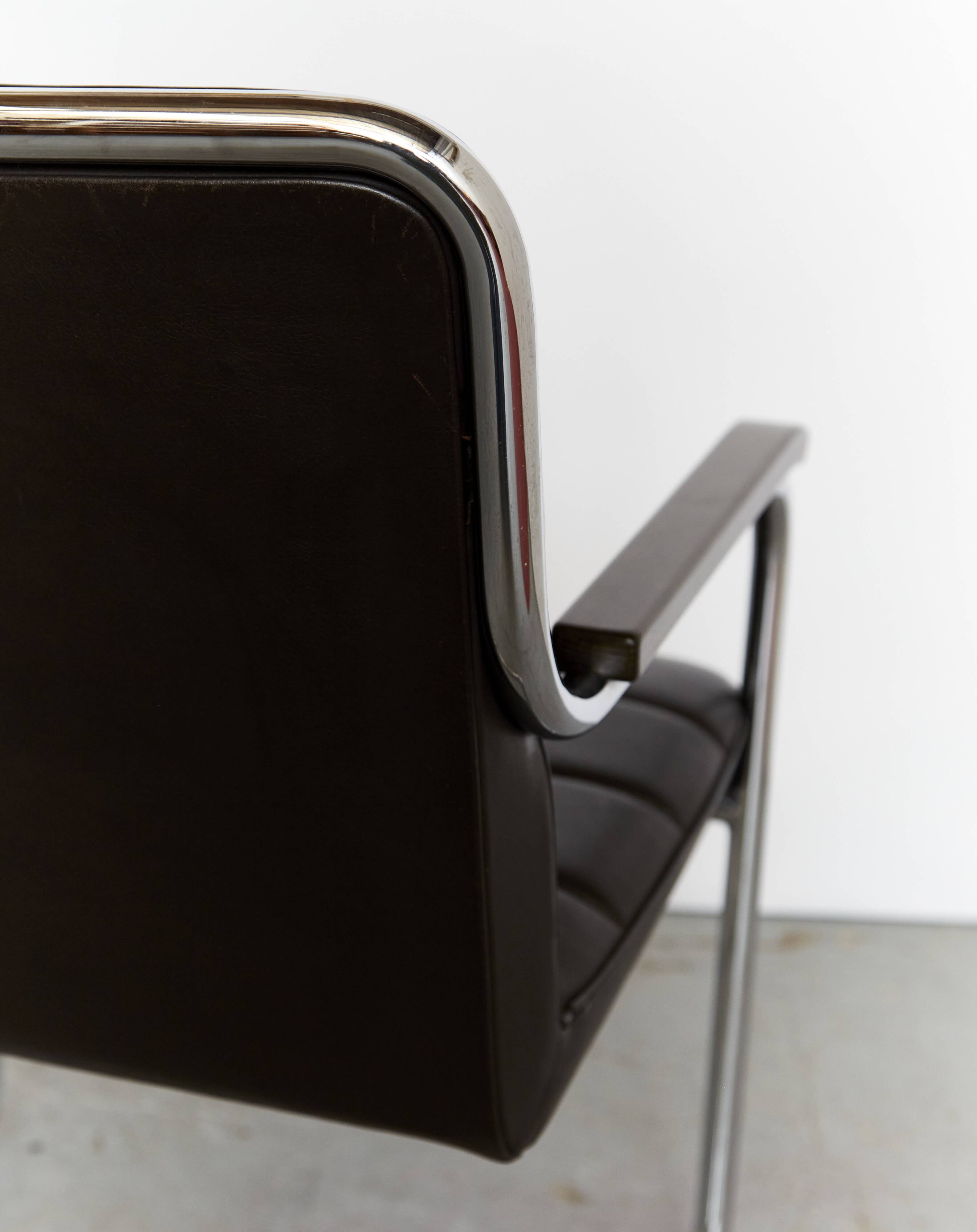 Pair Rudolf Glatzel Cantilever S46 F for Thonet