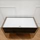 Commode / coiffeuse et chevet en plexiglass