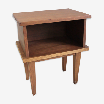 Table de chevet scandinave