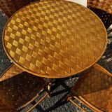 Rattan and chestnut living room