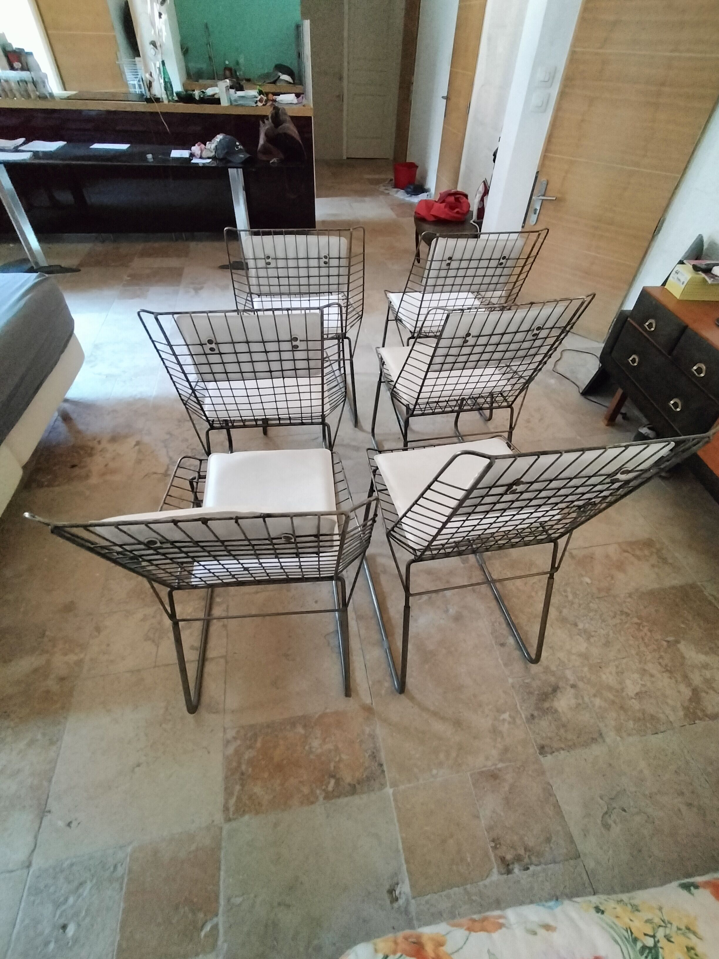 Braakman chairs