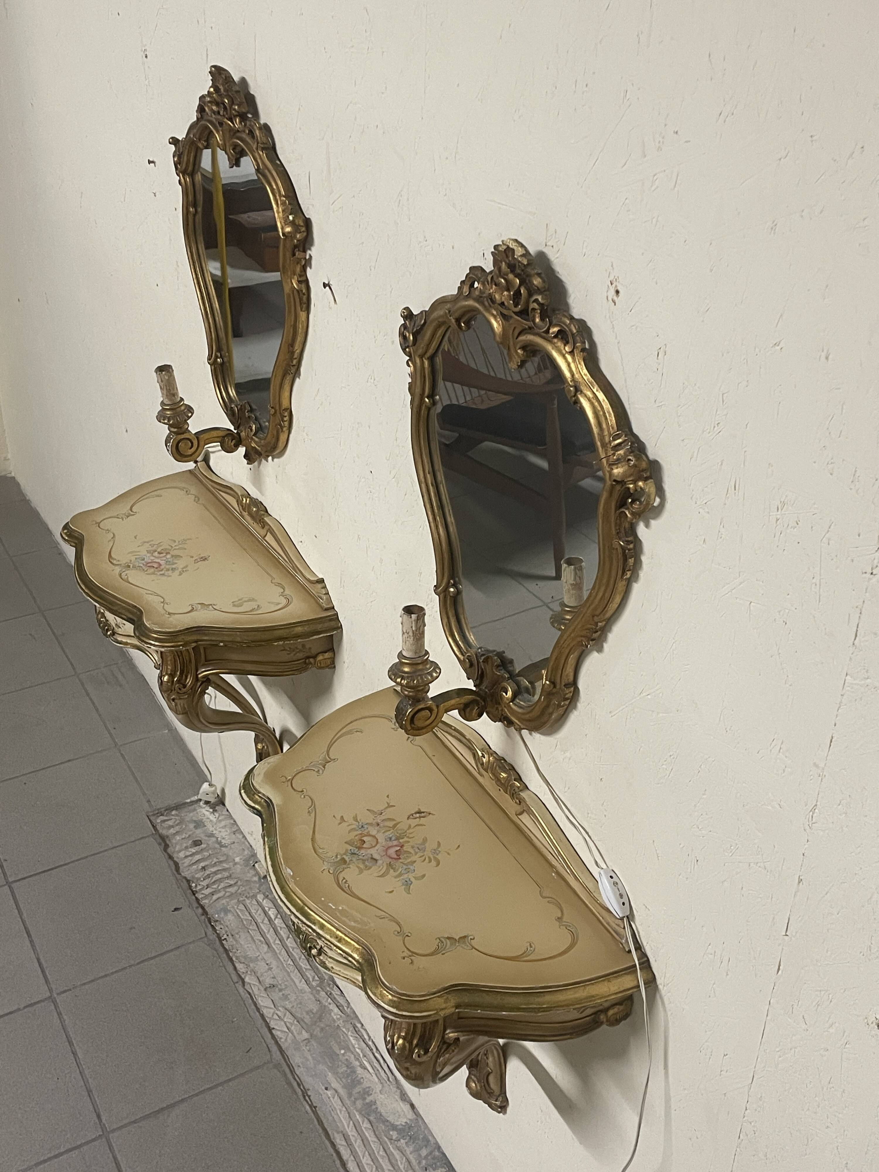Pair of wall-mounted consoles with a mirror in Louis XV style.