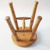 Cowherd stool