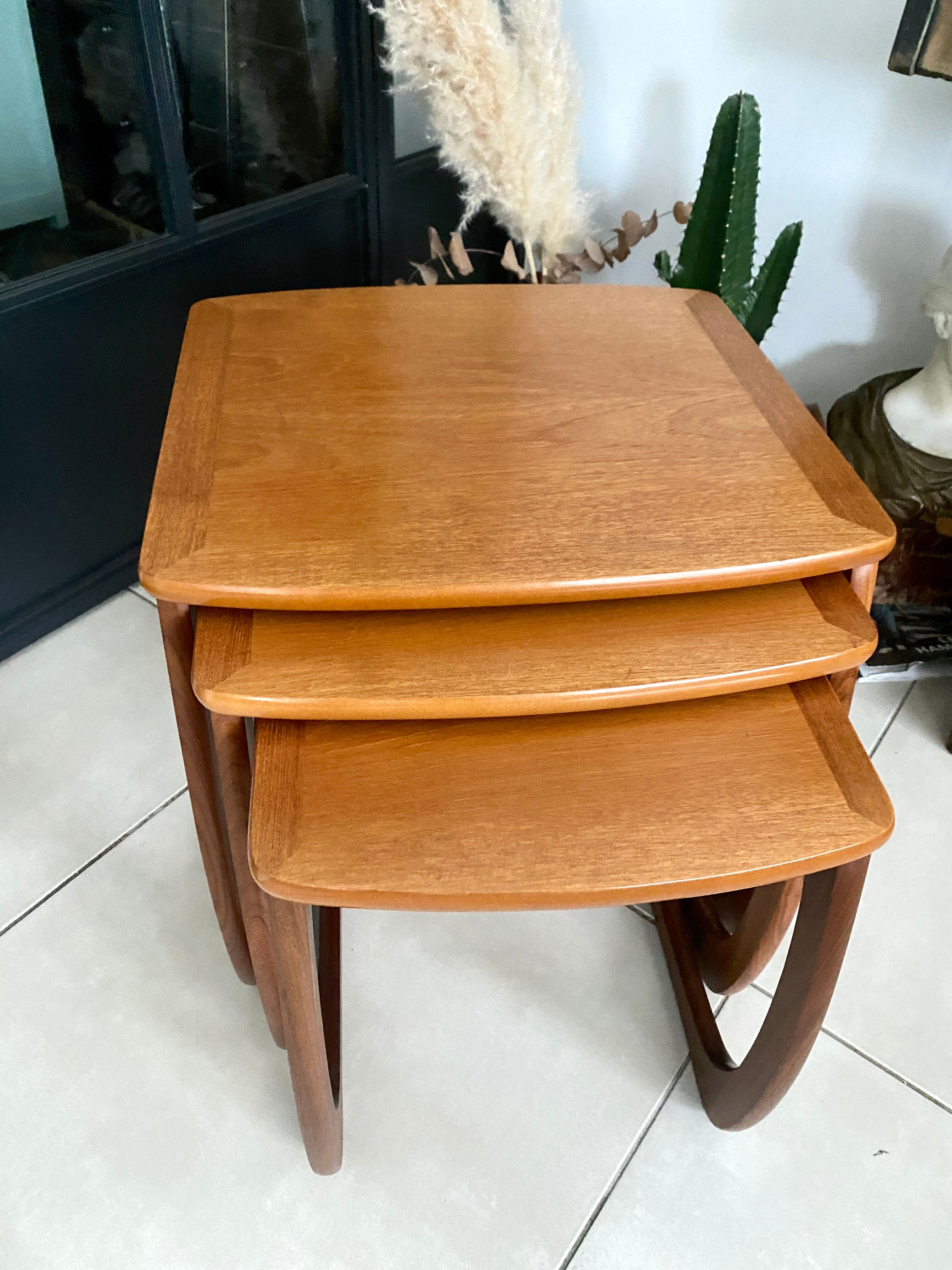 Trundle teak table Parker Knoll