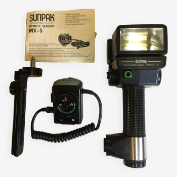 Flash Pro SUNPAK Auto Zoom 3600 THYRISTOR + Remote Sensor SUNPAK MX-5