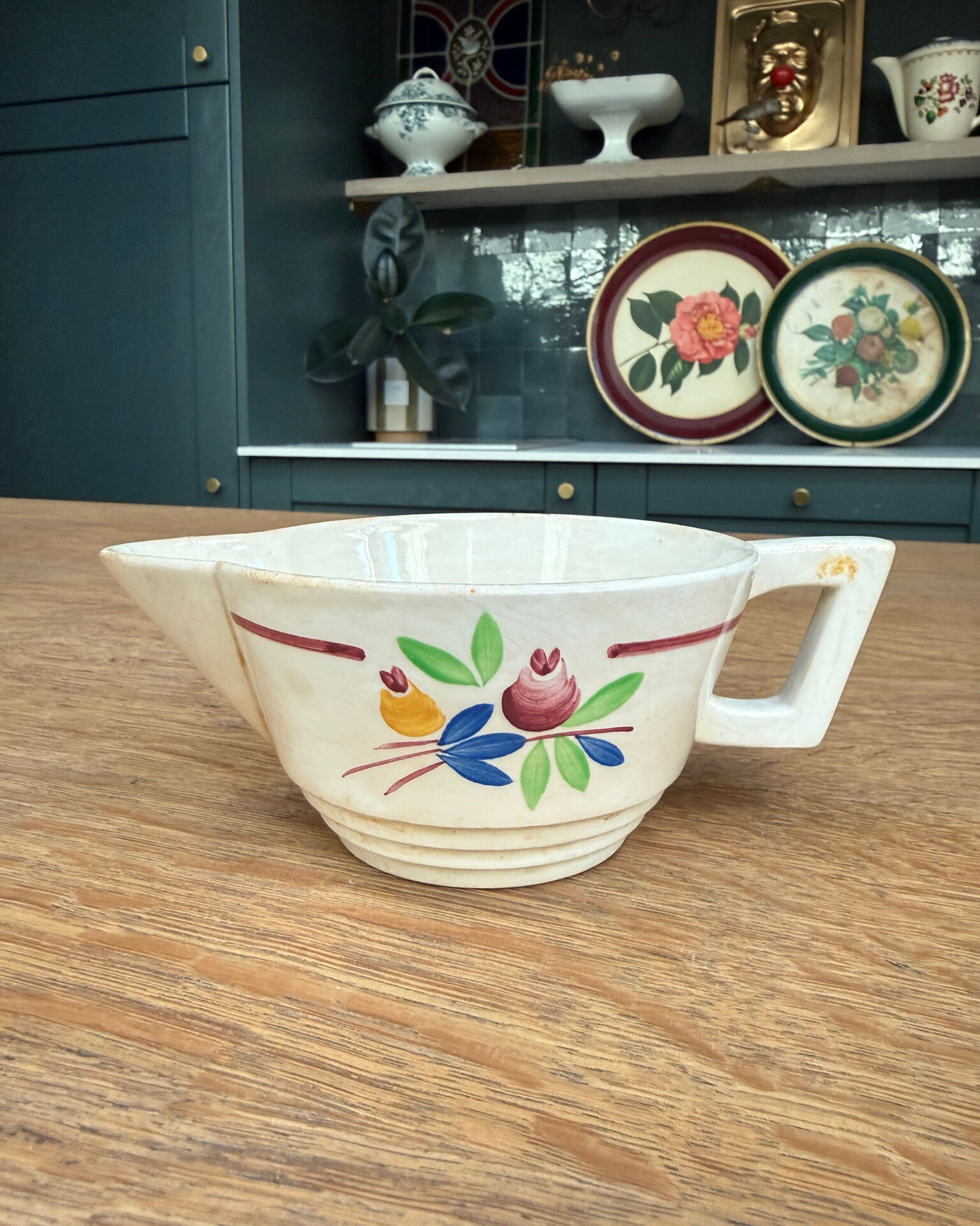 Yasmina milk jug Gien