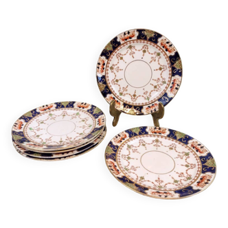 6 assiettes à thé Royal Stafford