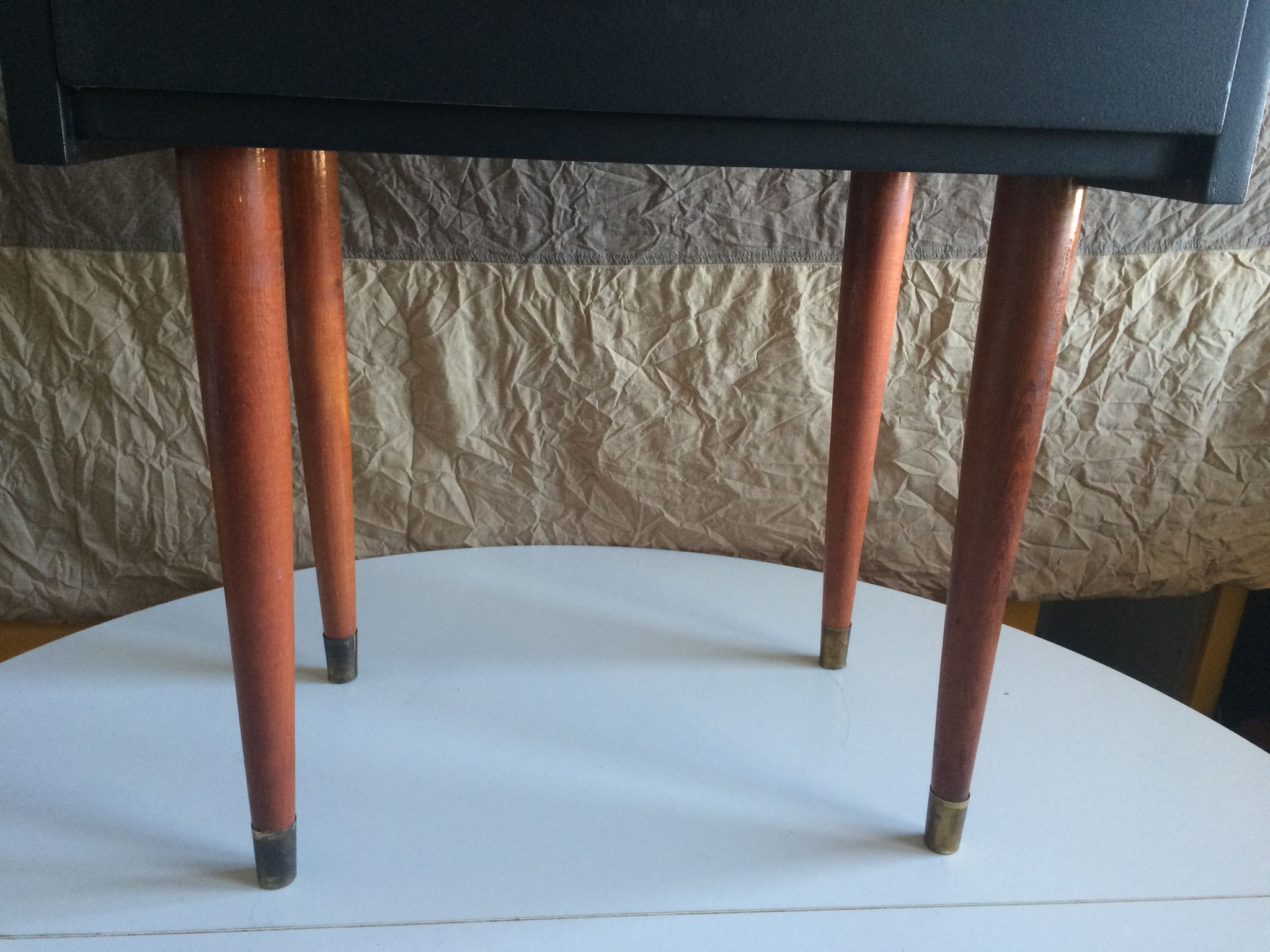 French vintage bedside revisited in black mast 60