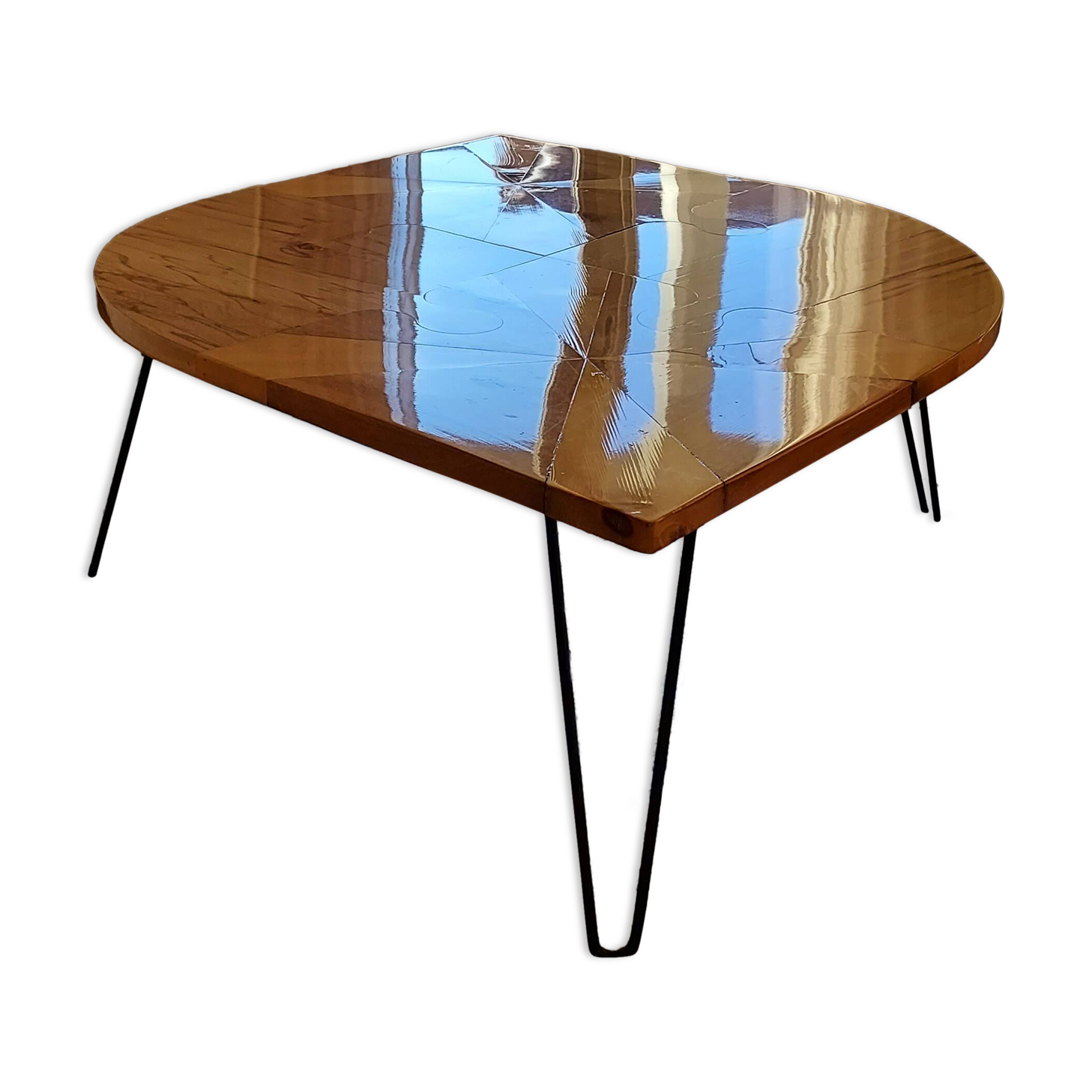Large handcrafted coffee table in solid wood – unique piece