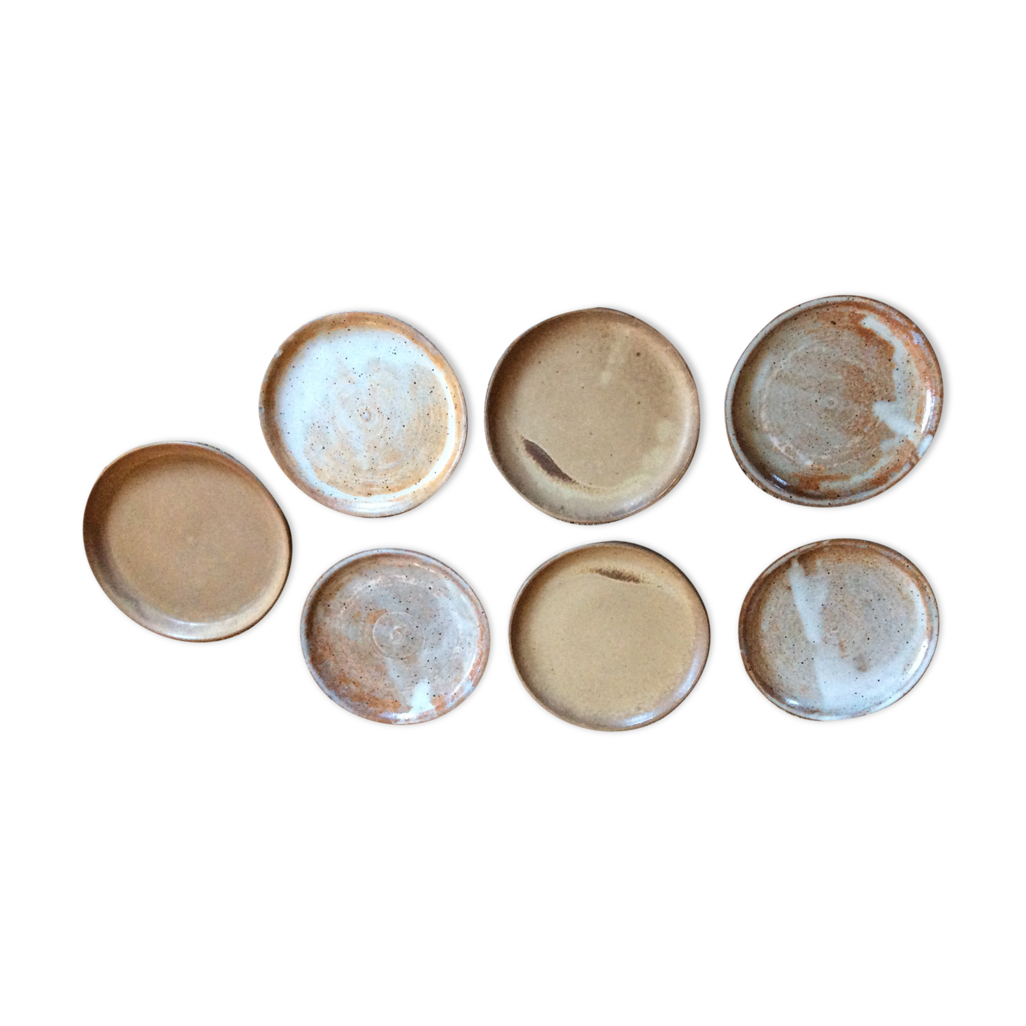 Set de 7 assiettes en grès