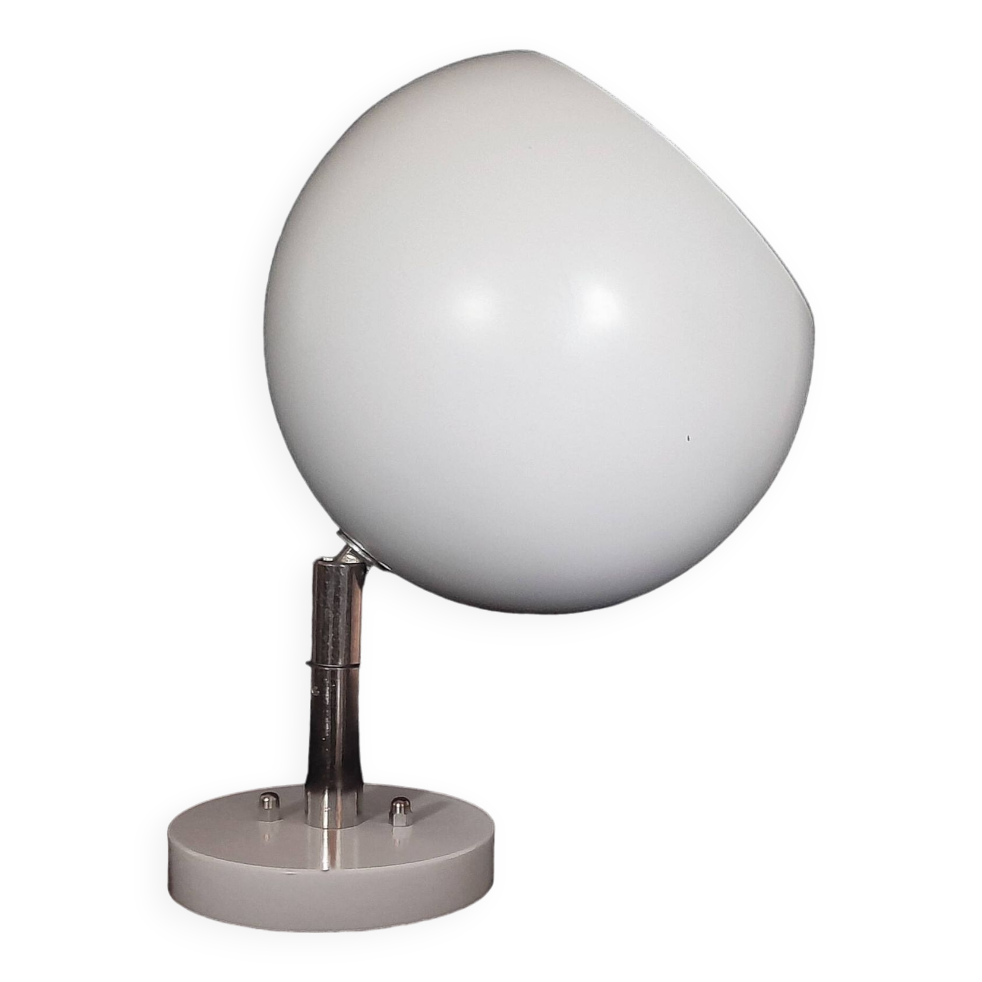 New Raak Amsterdam ball wall light