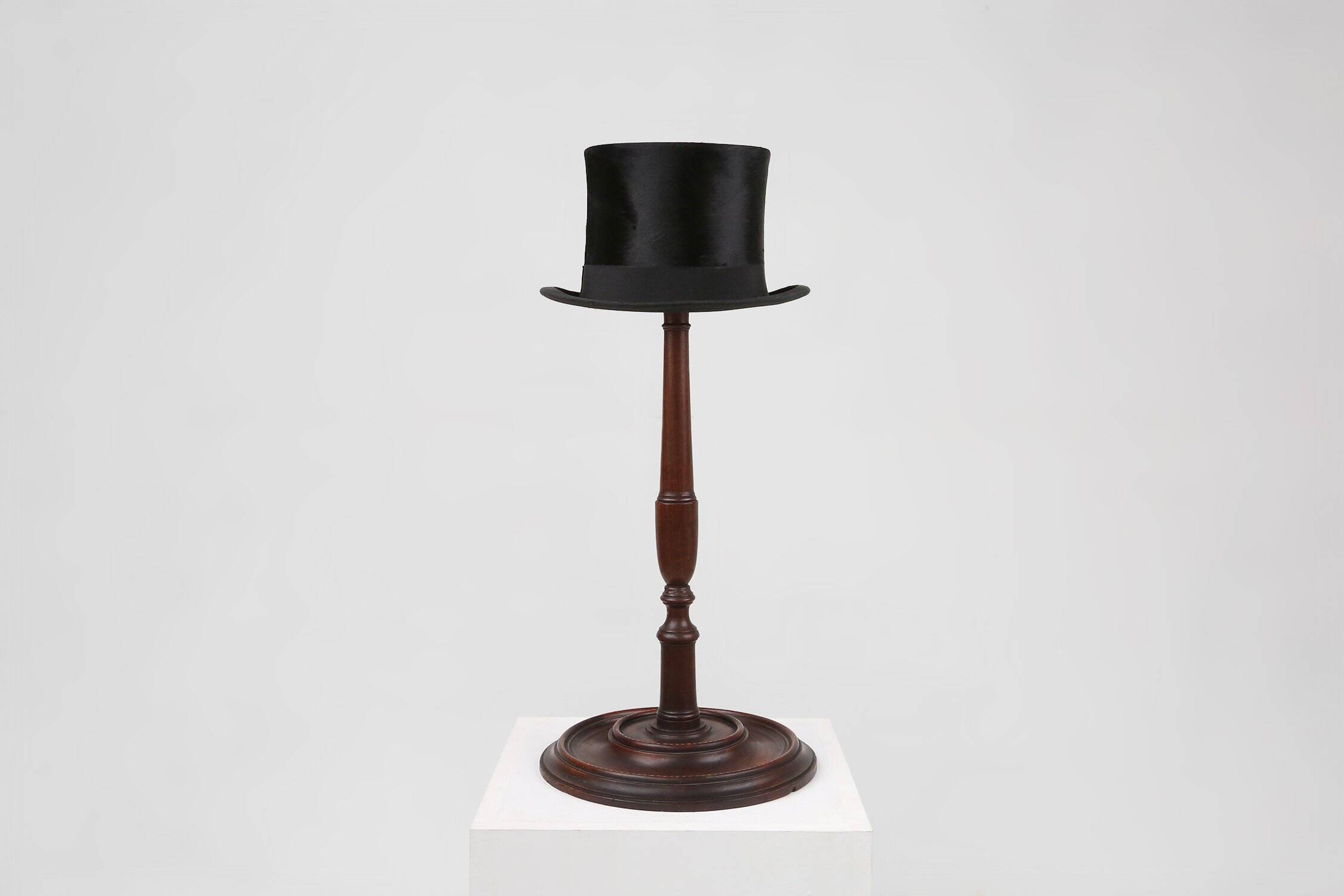 Art Deco Monseigneur Style Hat Holder, Belgium, 1930s