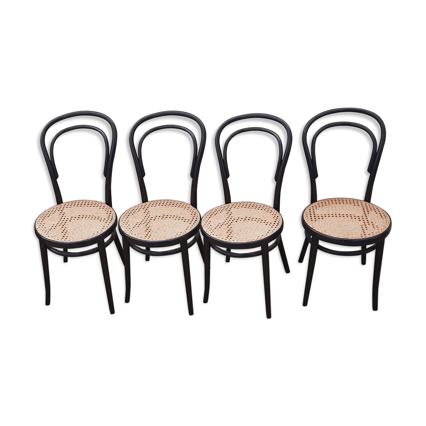 Lot de 4 chaises style Thonet
