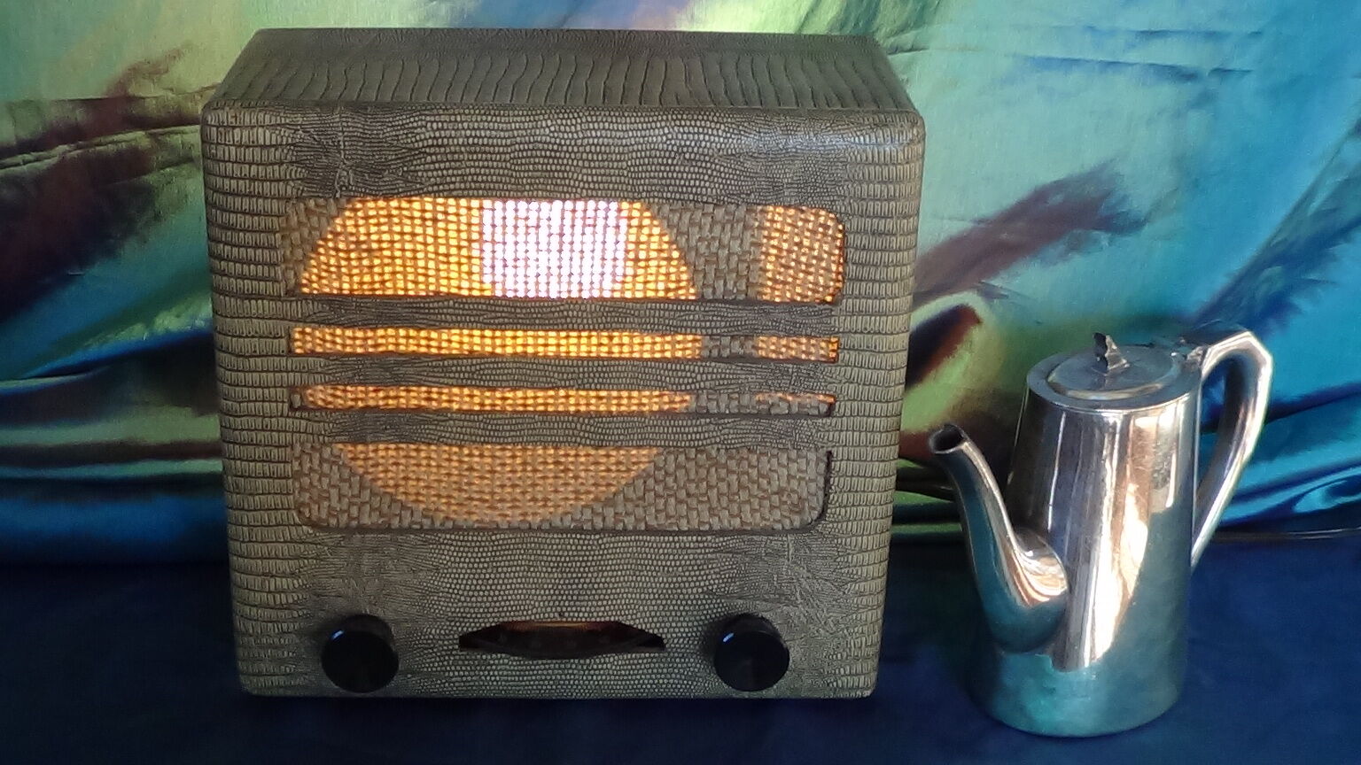 Radio lamp