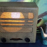 Radio lamp