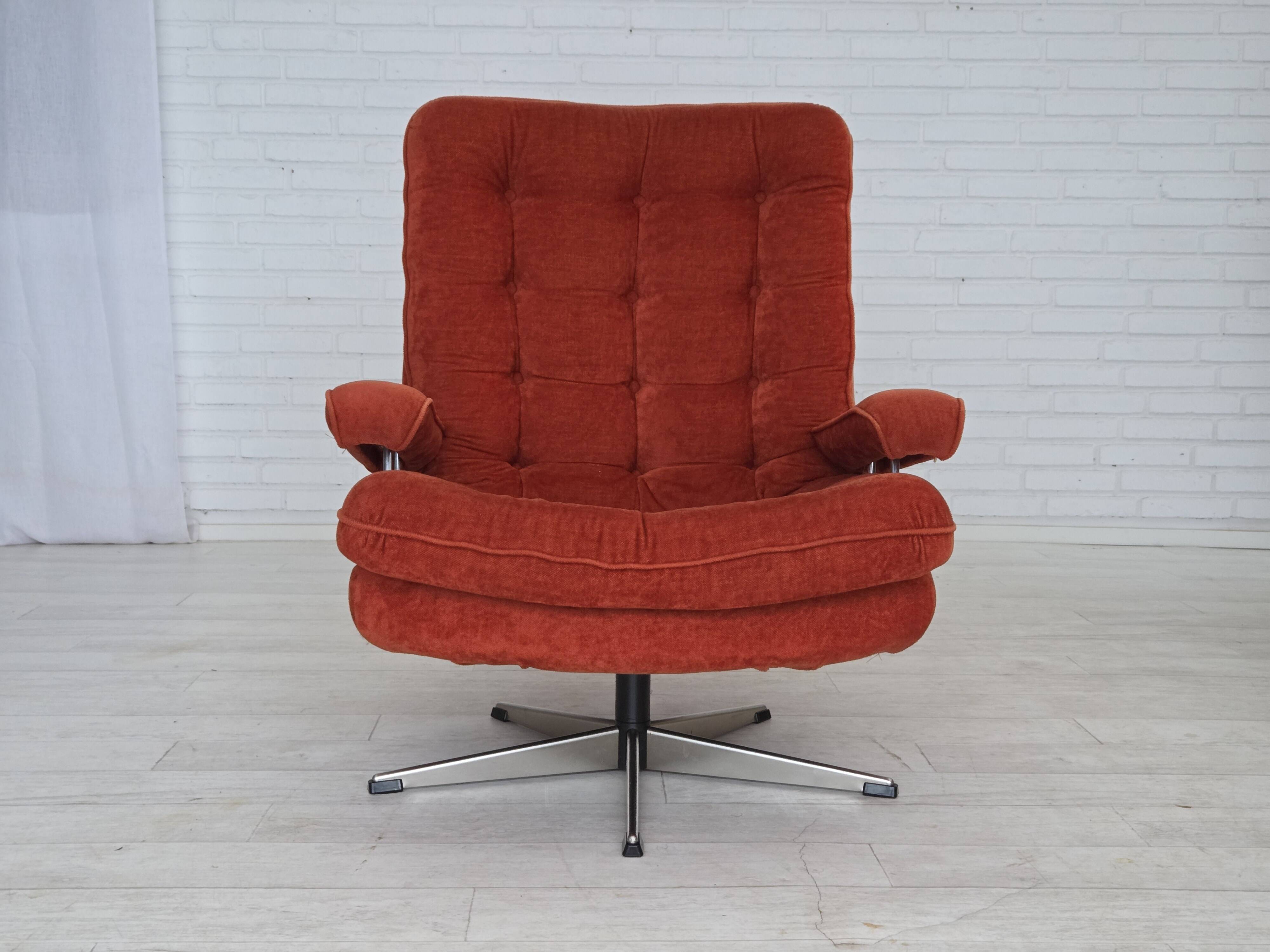 1970s, Swedish swivel armchair by Ulferts Sweden, furniture velour.