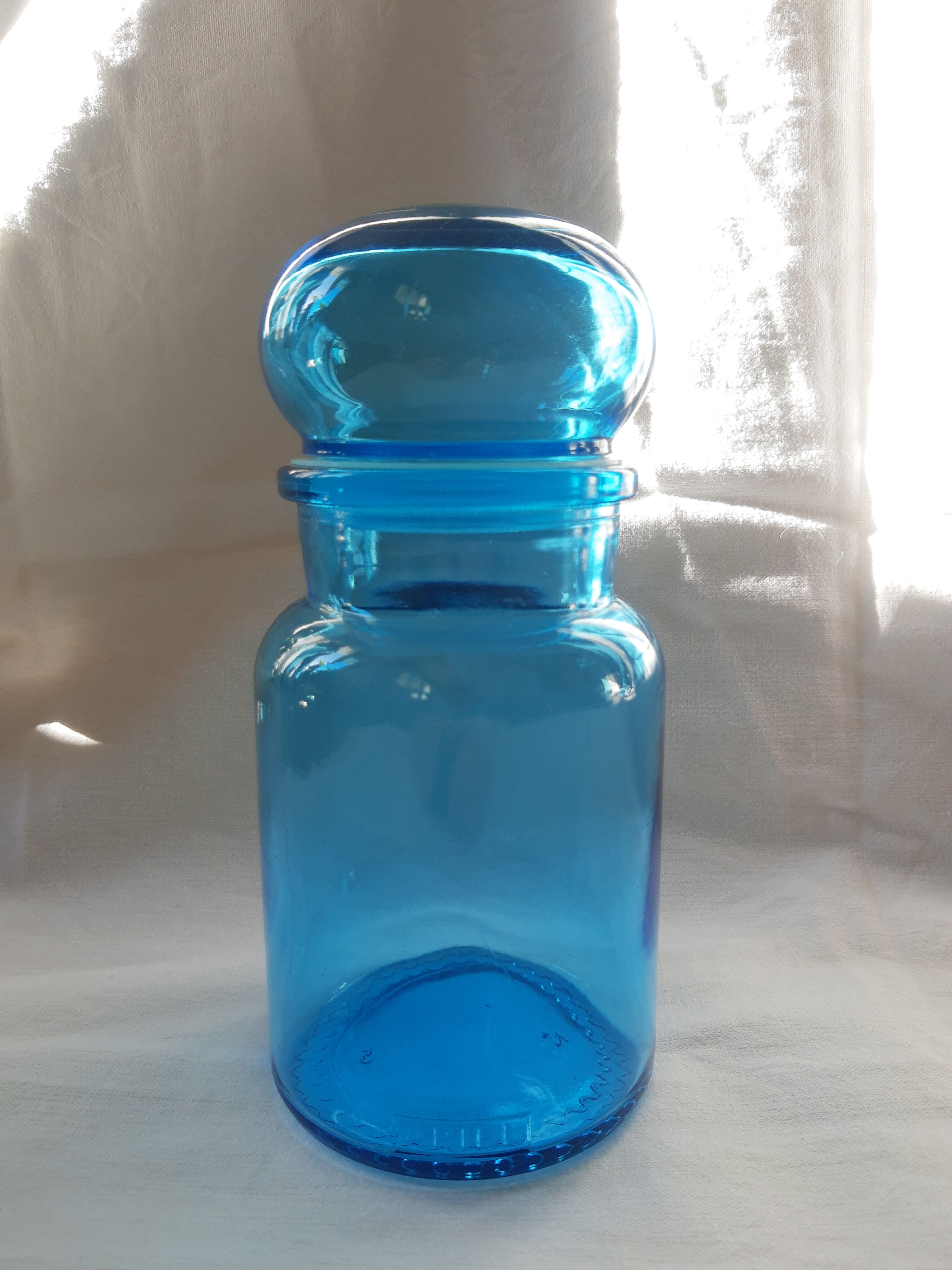 Apothecary jar Ariel vintage blue
