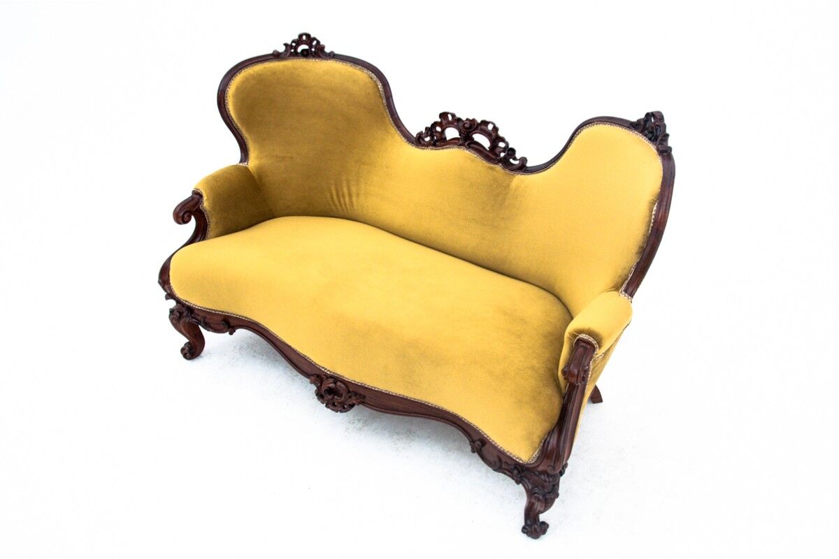 Rococo sofa, France, around 1900 after renovation