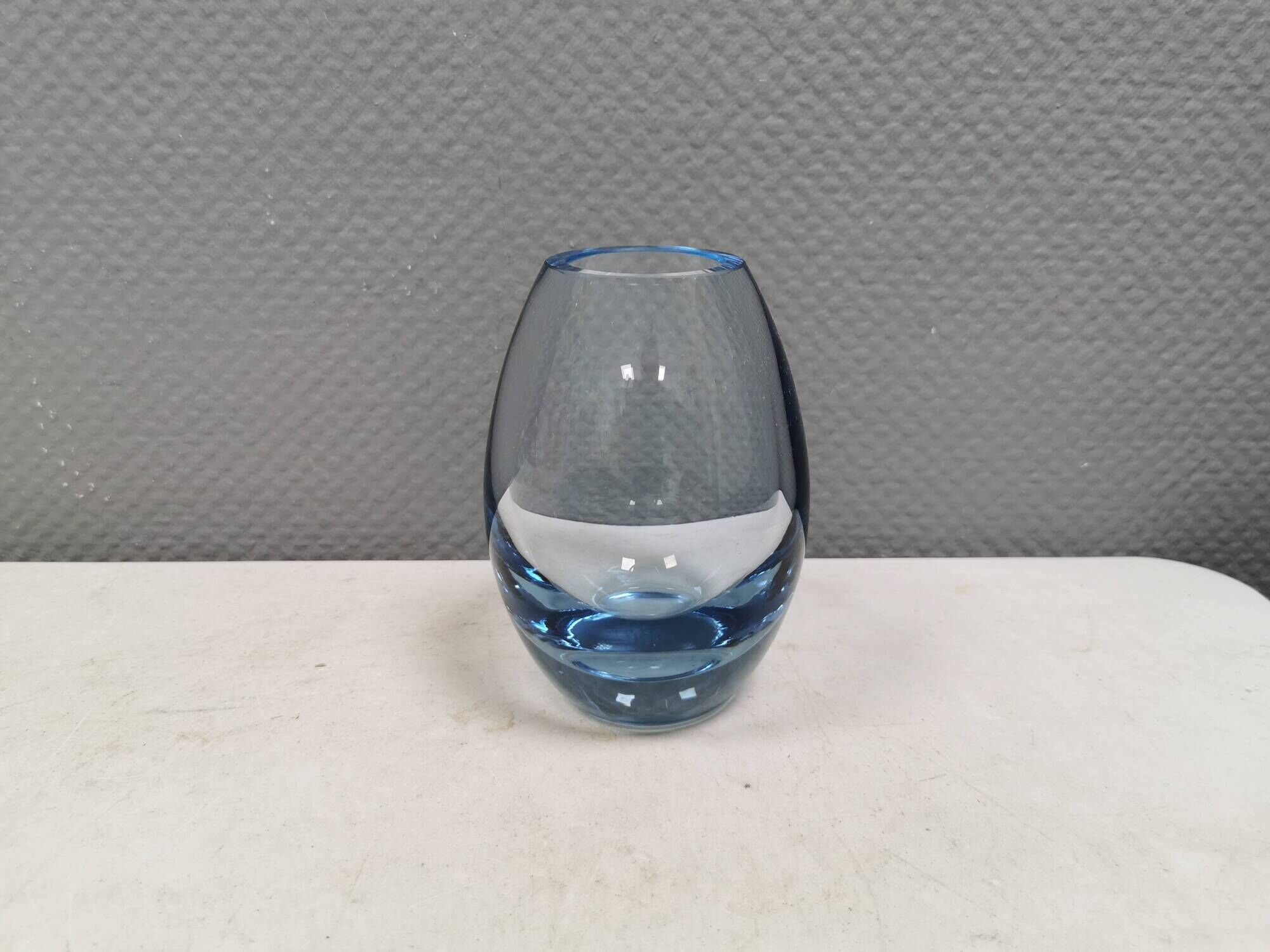 Hellas drop vase by Per Lütken for Holmegaard 1955.