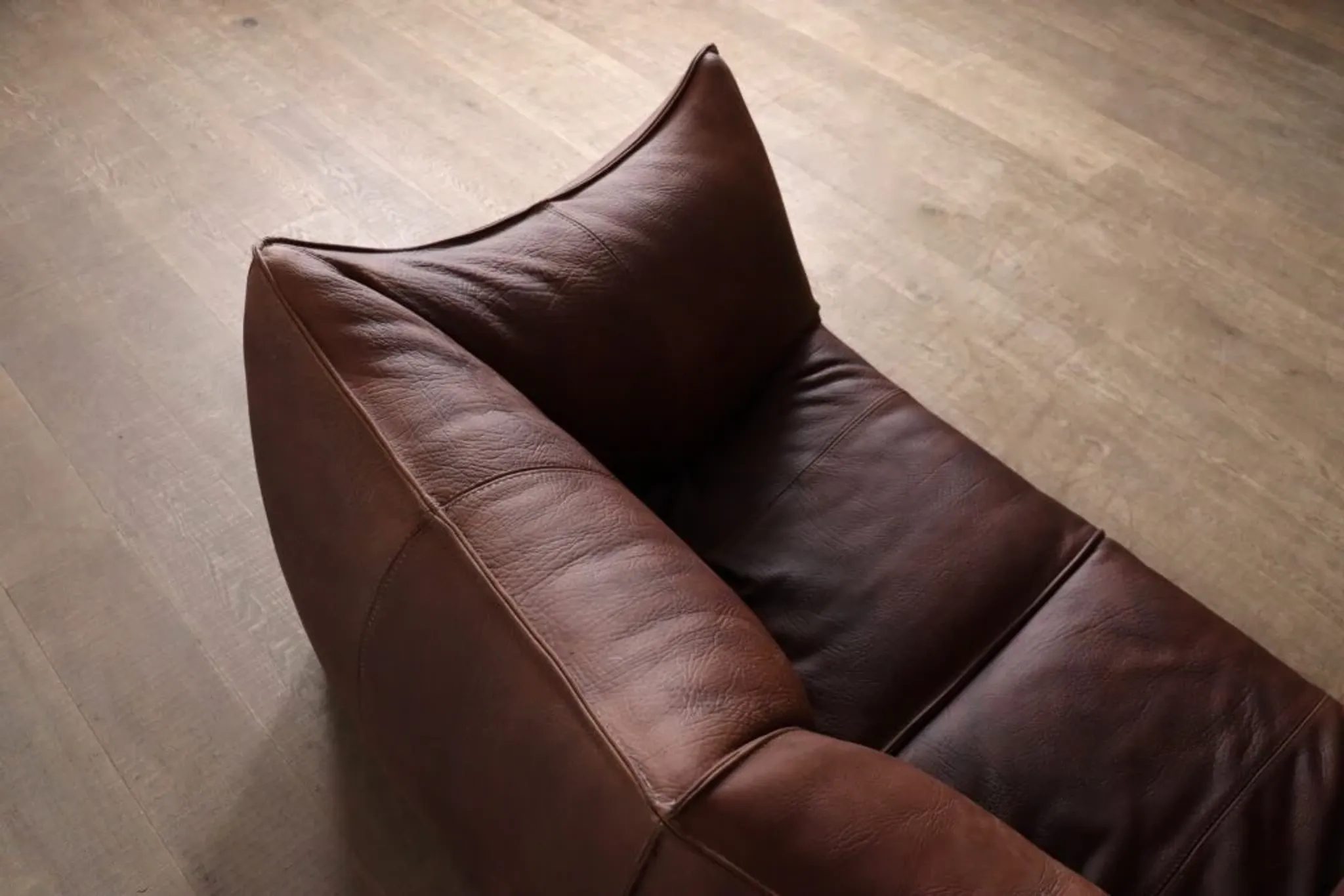 Le Bambole sofa in buffalo leather by Mario Bellini for B&B Italia, 1970s