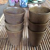 Série de tasses en grès