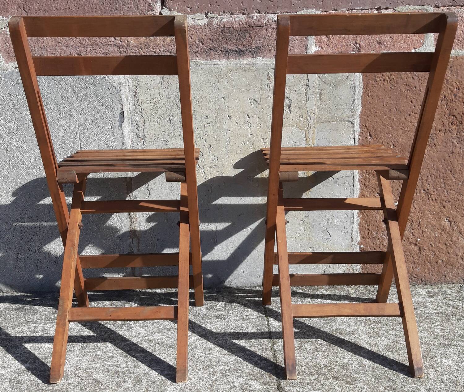 Chaises en bois pliables années 50