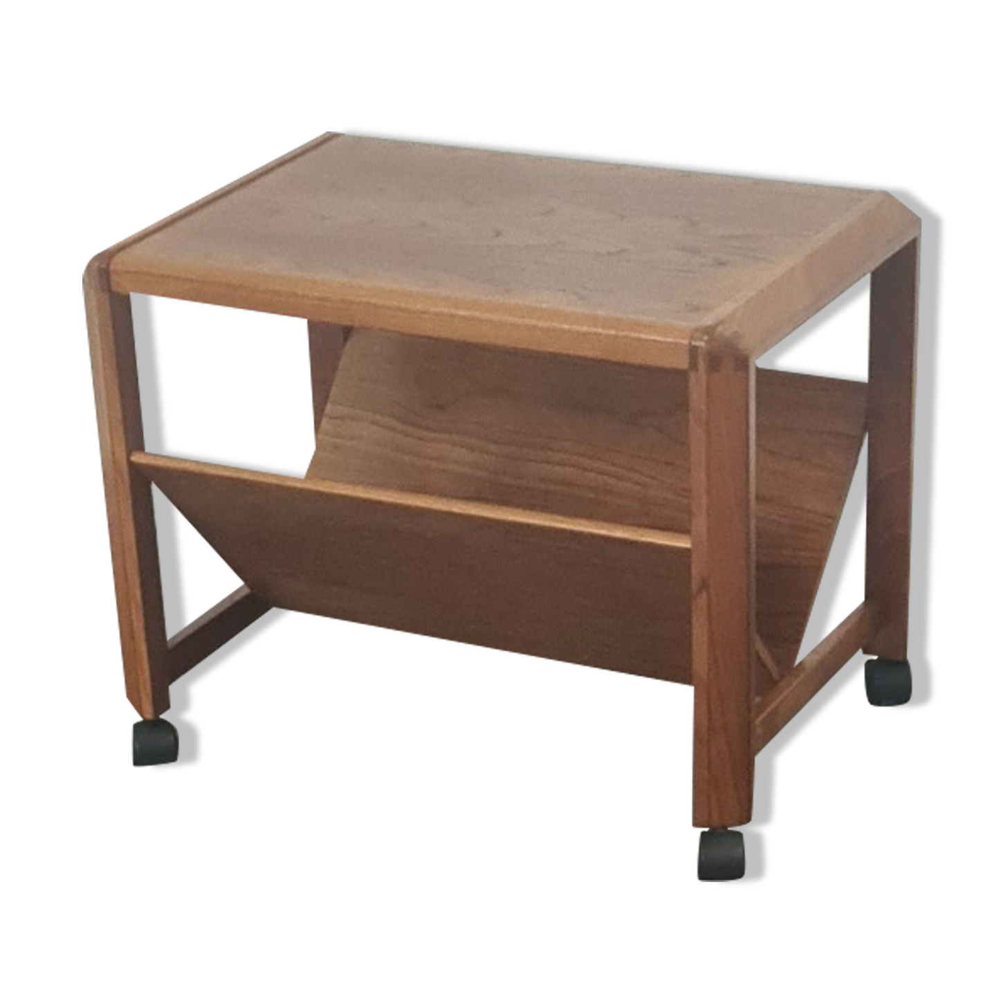Vintage teak Danish design magazine trolley/side table  by Aksel Kjersgaard