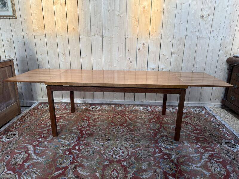 Table à manger de style Scandinave en acajou