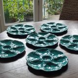 6 oyster plates in Gien slip.