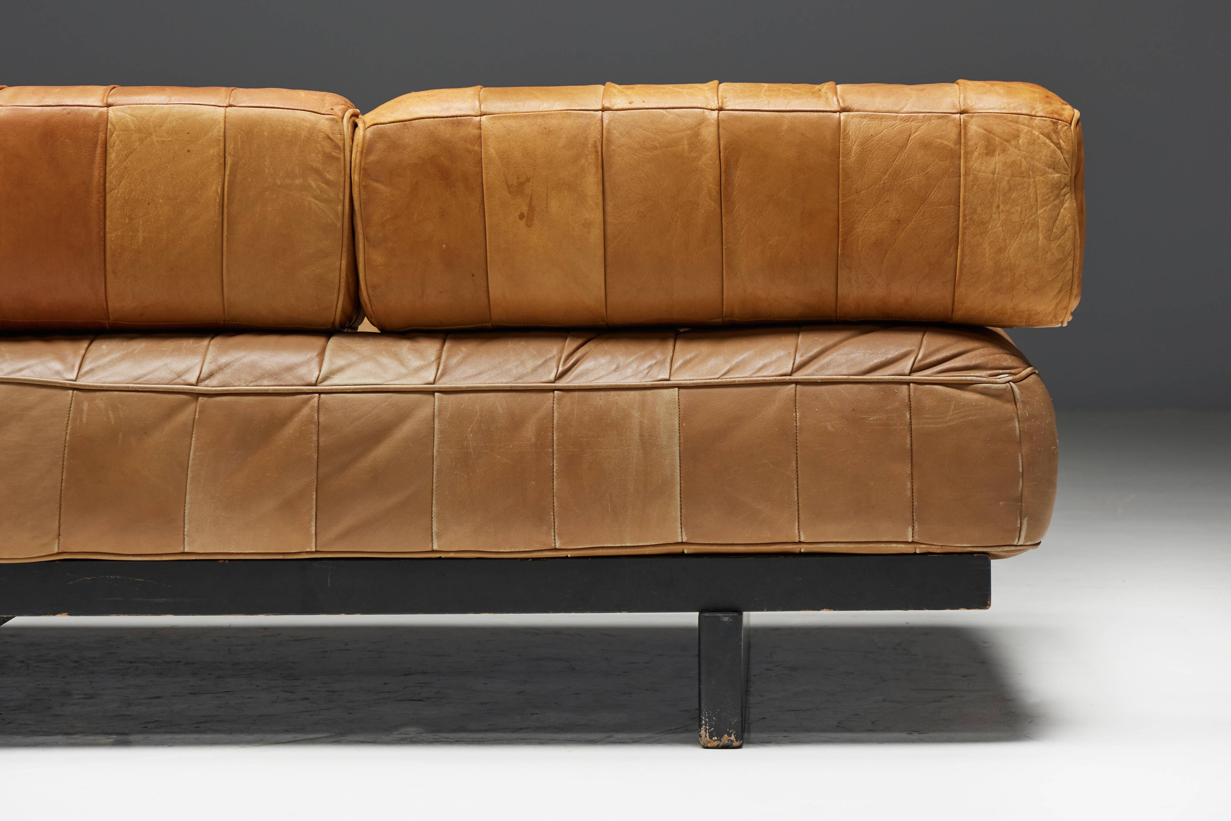 Daybed DS80 by De Sede in Cognac Leather, Switzerland, 1970s