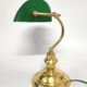 Lampe vintage de banquier en verre opalin vert