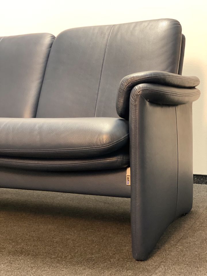 Erpo international's city sofa with stool