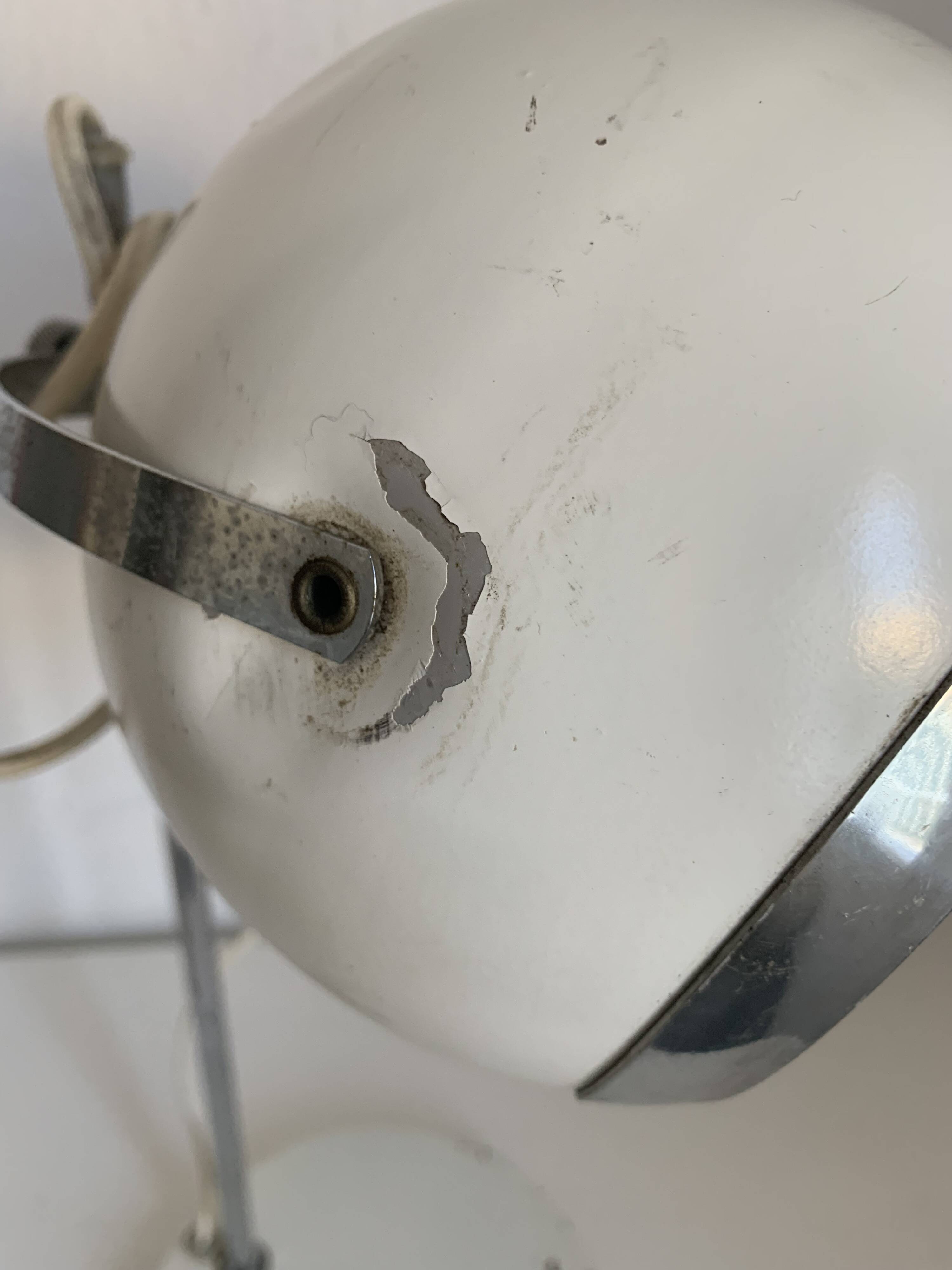 Large vintage 1960 white eyeball mid-century desk lamp - 44 cm