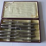 Box of 12 knives