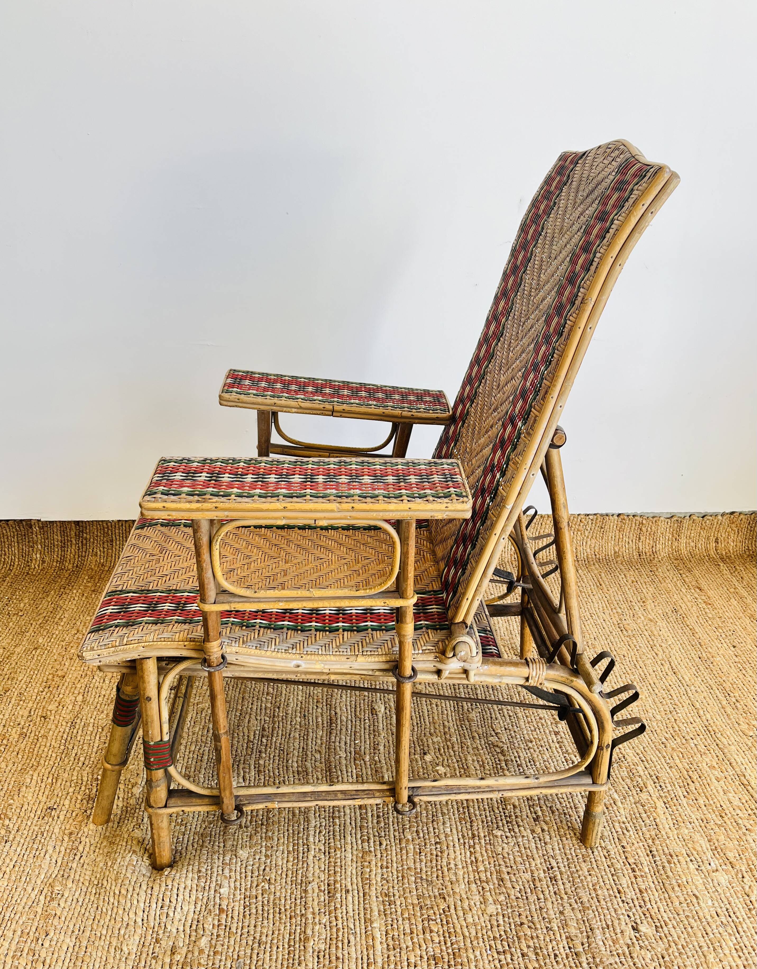 Antique Art Deco rattan and wicker chaise longue