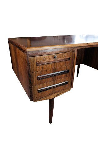 Bureau en palissandre années 1960