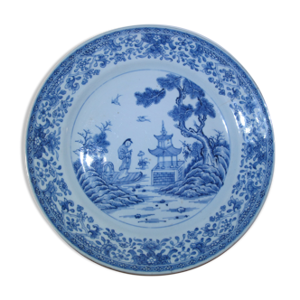 Large Chinese blue white plate, China 18th century