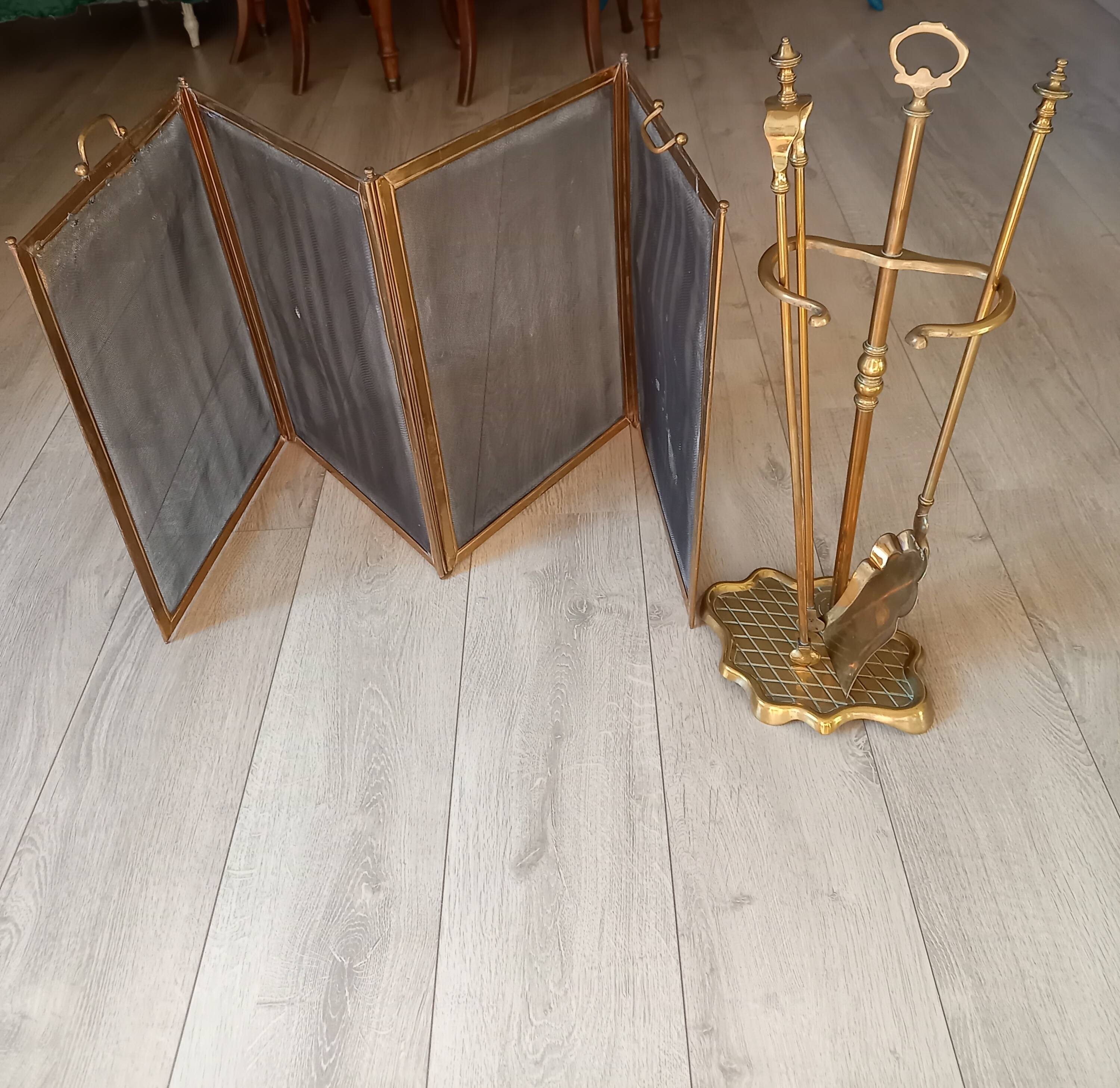 Fireplace set fire guard shovel clamp support